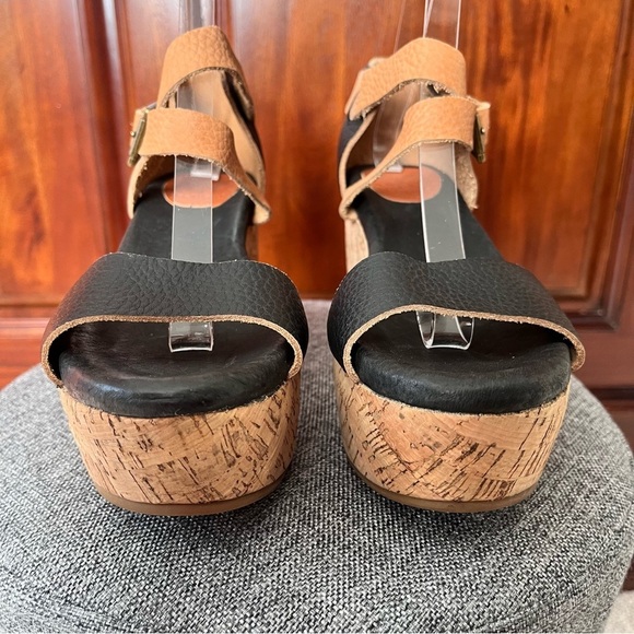 GEE WAWA Anthro Black Glove Leather Cork Wedge Platform Sandals 9 Anthropologie - Picture 4 of 7